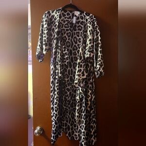 Lularoe kimono, animal print, 3/4 sleeve, open front sheer, S